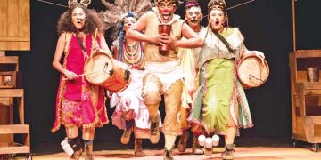 Teatro Arthur de Azevedo é palco de espetáculo circense