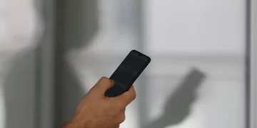 Projeto simplifica cancelamento de serviços de internet e telefonia