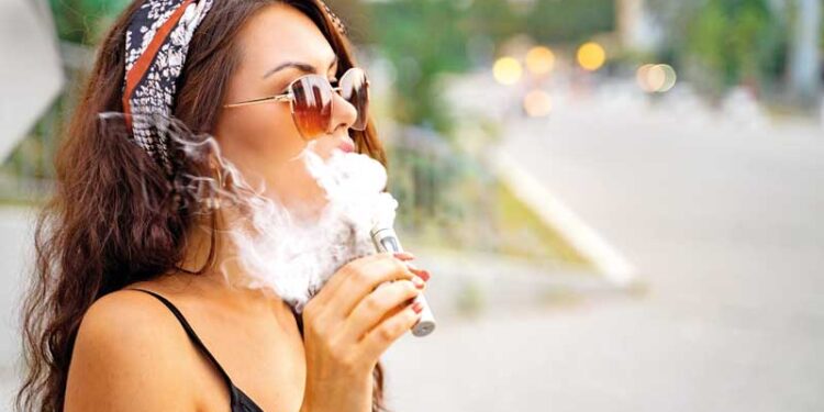 Curso desenvolve a criatividade e visa o mercado da moda para mulheres