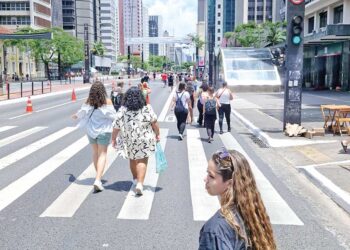 O que fazer na Avenida Paulista de domingo?