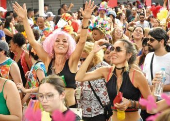 Carnaval: Equipes qualificadas para agir em caso de importunação sexual, racismo e LGBTfobia