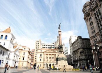 TEATRO, CIRCO E MÚSICA: Programação na região central