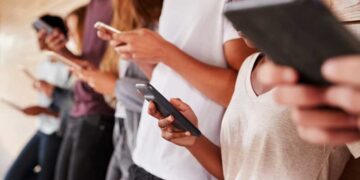 Instagram bloqueia recurso de transmissão ao vivo para adolescentes menores de 16 anos