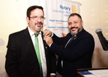 Rotary Tatuapé empossa nova diretoria. Milton Toledo é o novo presidente