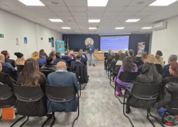 Associação Comercial Distrital Tatuapé realiza palestra e homenageia empresários na Semana do Comerciante