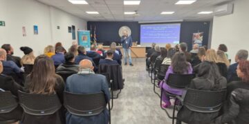 Associação Comercial Distrital Tatuapé realiza palestra e homenageia empresários na Semana do Comerciante