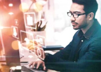 MÃOS E MENTES PAULISTANAS: Oficina com estrategista digital