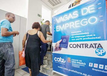 Alice Wegmann se realiza nopapel de Solange, em “Vale Tudo”