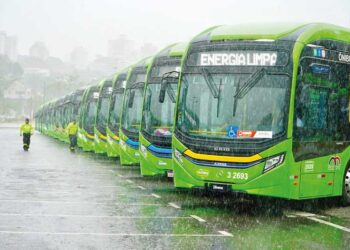 SP recebe 120 novos ônibus elétricos. Frota é a maior do País