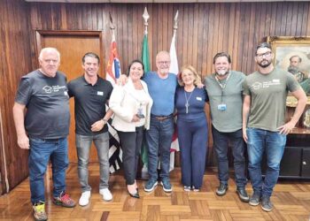 ‘Crochê-tando’ promove saúde ao longo do processo de envelhecimento