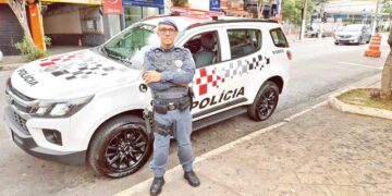 Eriberto Leão volta a encarnar o vilão Ernesto em ‘Êta Mundo Melhor’