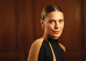 Carolina Dieckmmann fala sobre as dubiedades de Leila em ‘Vale Tudo’