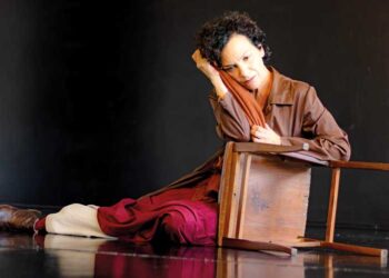 Angélica exibe espontaneidade com conversa, som e comida no GNT