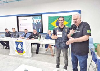 Feiras de artesanato são alternativas para compras e passeios no fim de ano