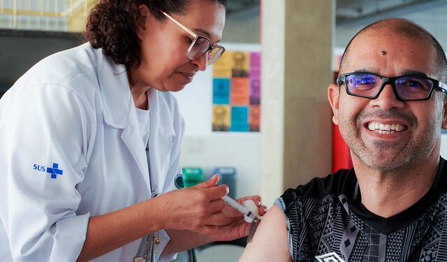 Prefeitura intensifica ação contra o sarampo e promove Dia D de vacinação