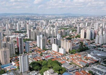 SÃO PAULO: Uma história surpreendente e uma identidade pluralizada