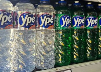 Anvisa suspende fabricação e comercialização de produtos de limpeza da marca Ypê