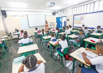 Governo de SP entrega 251 viaturas e 4,2 mil armamentos