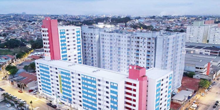 Governo de SP entrega 251 viaturas e 4,2 mil armamentos