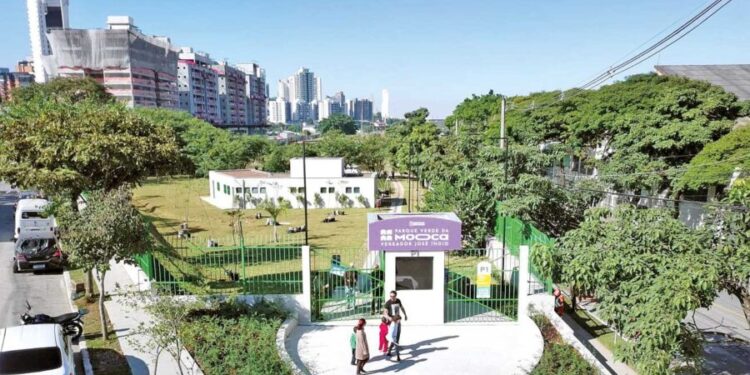 10 MIL VAGAS DE ESTÁGIO: Inscrições nas áreas de tecnologia para atuar em escolas estaduais
