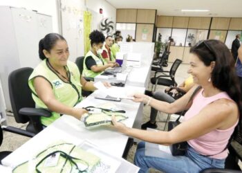 Vacinação contra gripe, sarampo e febre amarela em mais de 400 locais