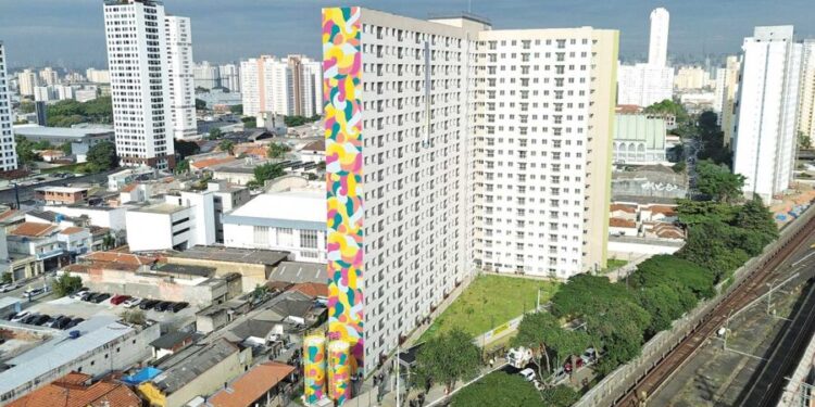 Novo musical brasileiro transforma clássico de Shakespeare em uma grande festa junina