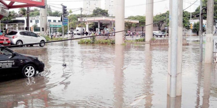 LEILAO DOS CORREIOS: Itens de refugo serão leiloados
