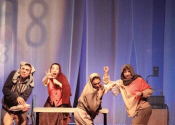 TEATRO: Jabuticaba nasce no tronco, que tem nova temporada gratuita no Teatro Arthur Azevedo